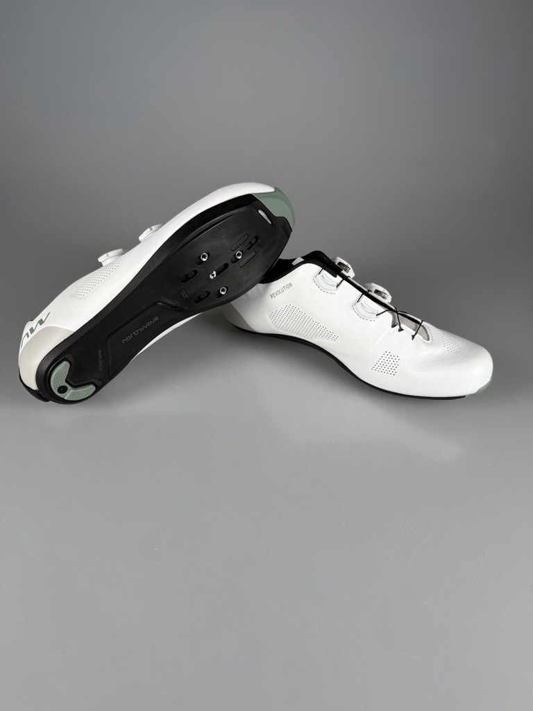 ARTICLES DE DEUXIÈME CHOIX / Revolution - Chaussures de vélo de course Blanc/Gris clair 44