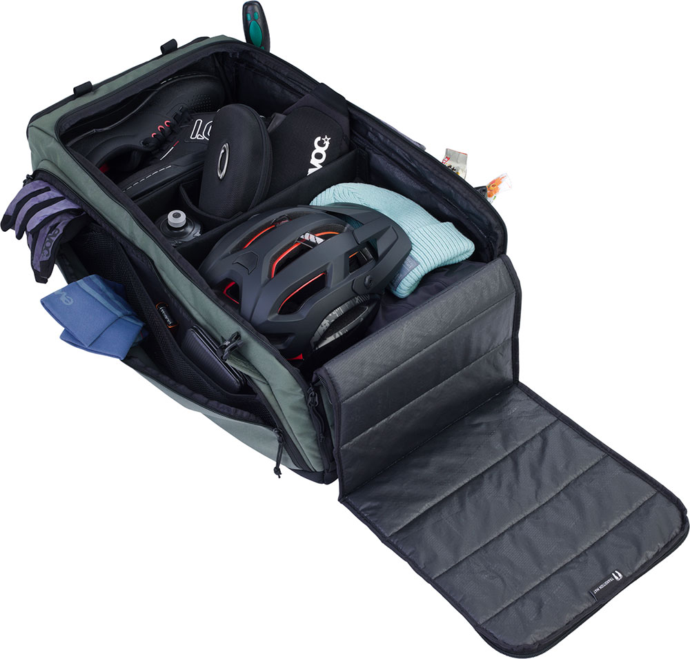 401412332-GEAR-BAG-55-dt06.jpg