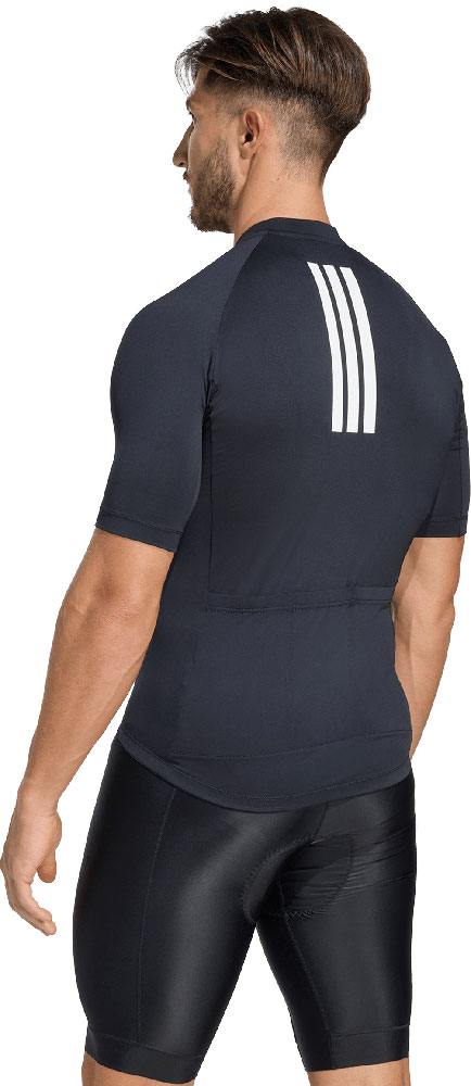 Adidas_JZ6761_Essentials (5).jpg