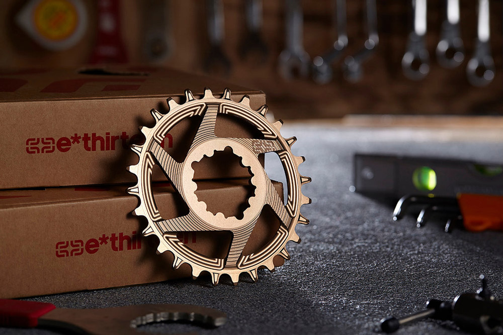 ethirteen-Helix-R-DM-Kettenblatt-28T-für-SRAM-CR4HRA-136-4.jpg
