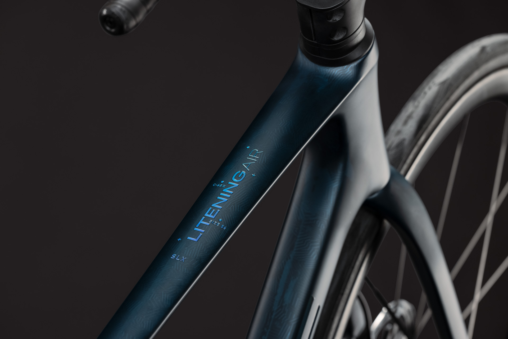 Litening AIR C:68X SLX liquidblue´n´crisscross