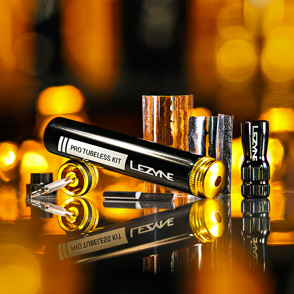 Lezyne 1-PK-TBLSPOL-V104 20154146 Pro Tubeless Kit Loaded  (15).jpg