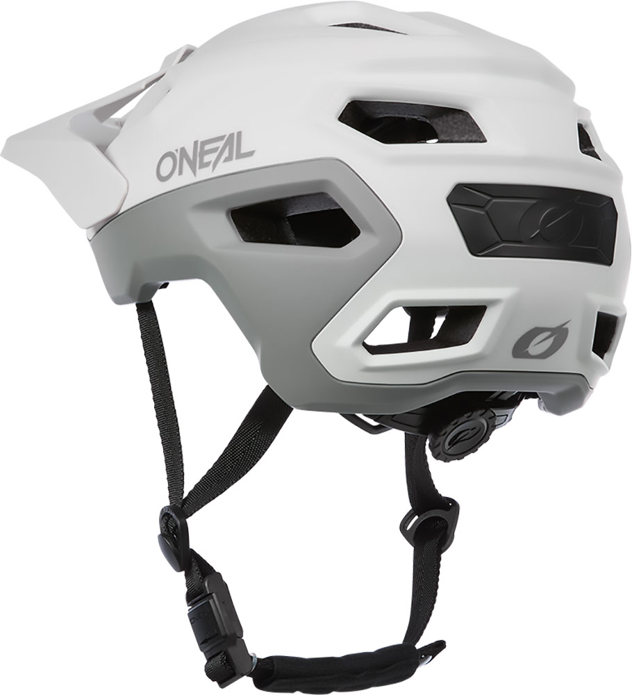 Oneal_TrailfinderEvoSolid_0005-21_MTBHelm_ (5).jpg