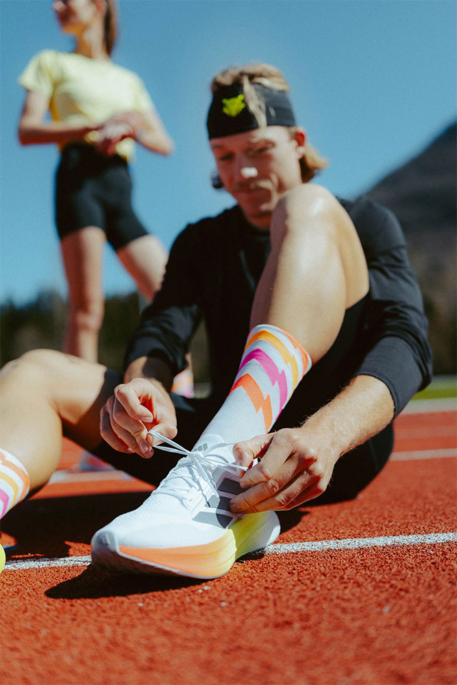 incylence_01025531‌_Ultralight_Waves_Socken (4).jpg