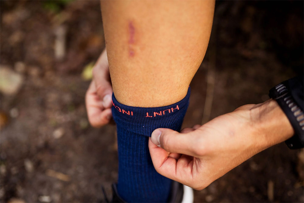 incylence-merino-light-lanes_01080162_Socken_ (5).jpg