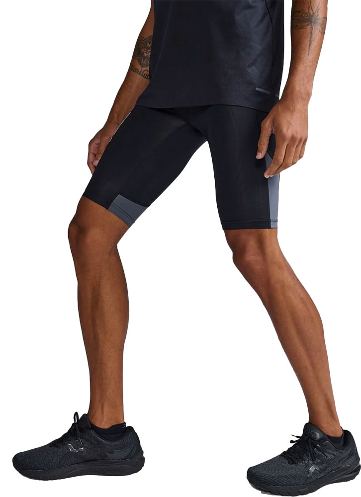 2XU_MA7050B_ Light_Speed_React_Kompressionshorts (4).jpg