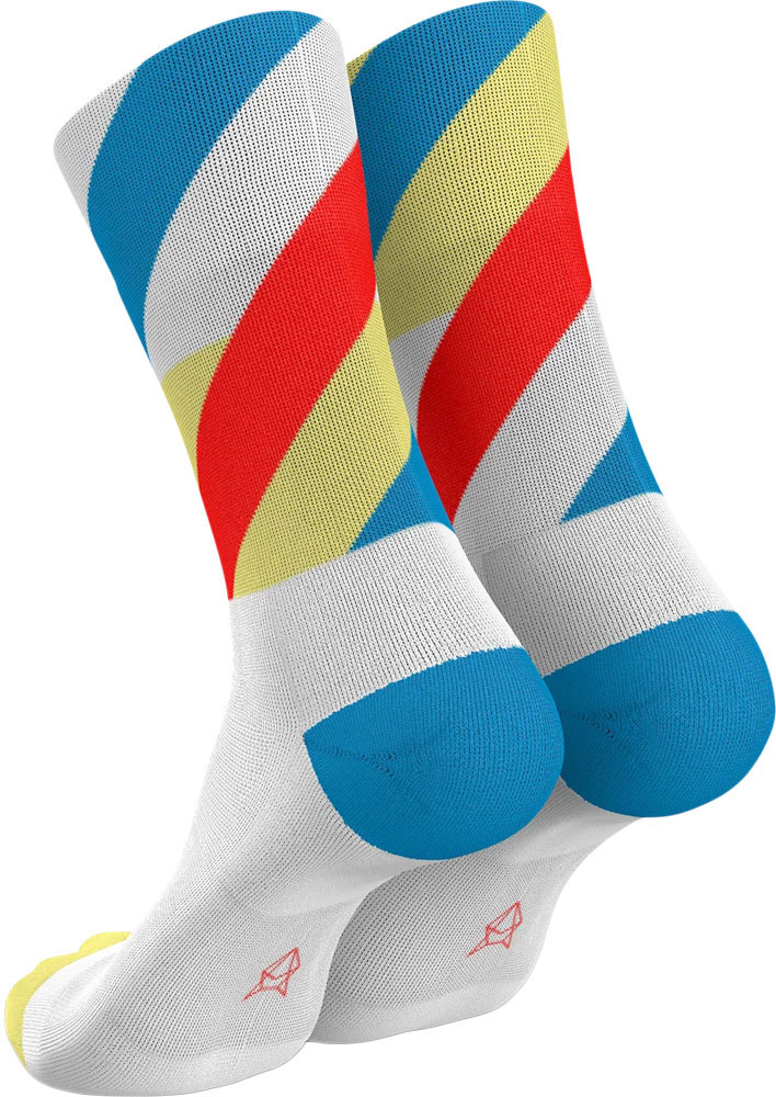 incylence-running-socks-high-cut-loops-white-blue-inferno-2-small.jpg
