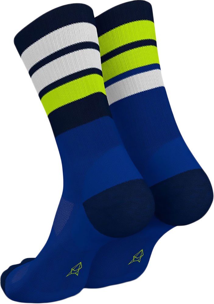 incylence_01050221_Merino_Strive_Socken N (2).jpg