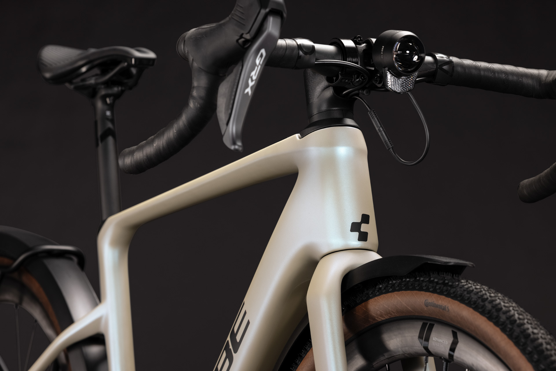 Nuroad Hybrid C:62 SLX 400X FE glintsand´n´black