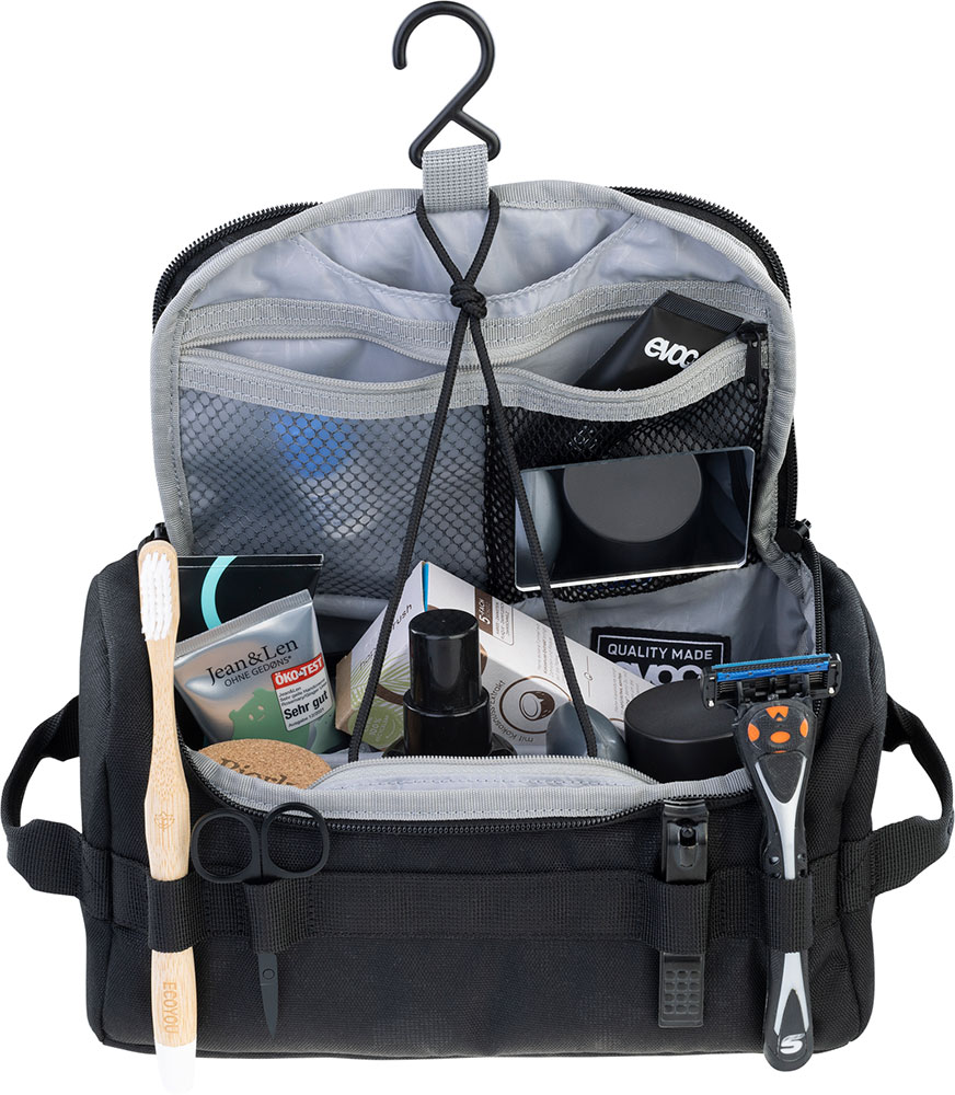 401228100-WASH-BAG-dt04.jpg