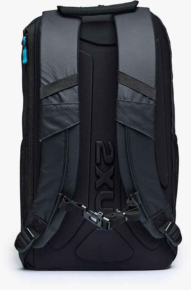 2XU Commute - Rucksack 2X-UQ7031G-BLKALO (2).jpg