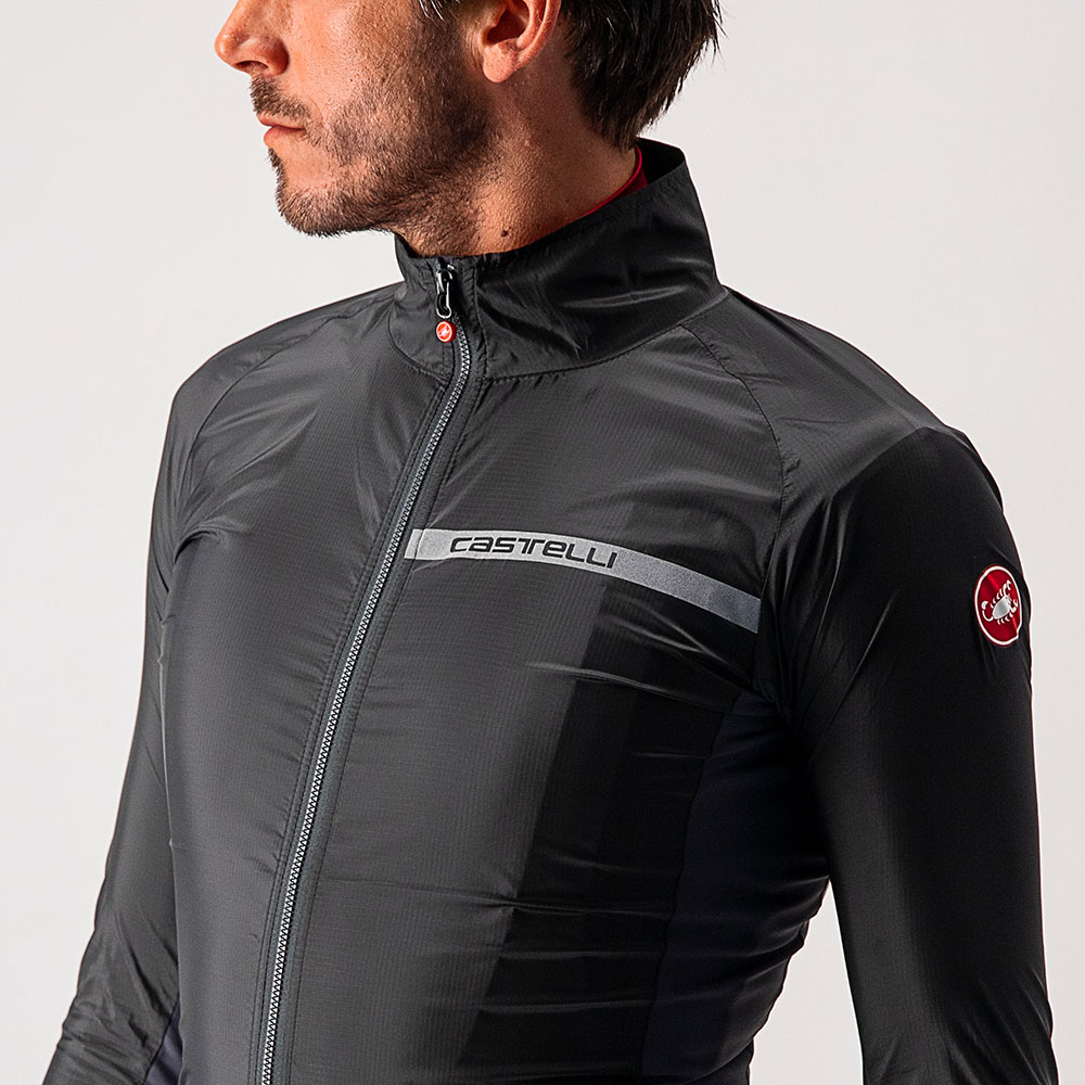 Castelli Squadra Strech Windjacke 4521511-085 (5).jpg