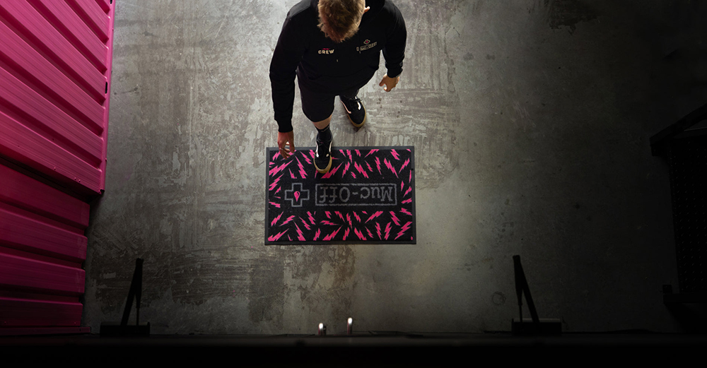 muc-off MU-ACC-2166 20154989 Ridiculously Absorbent Floor Mat (3).jpg