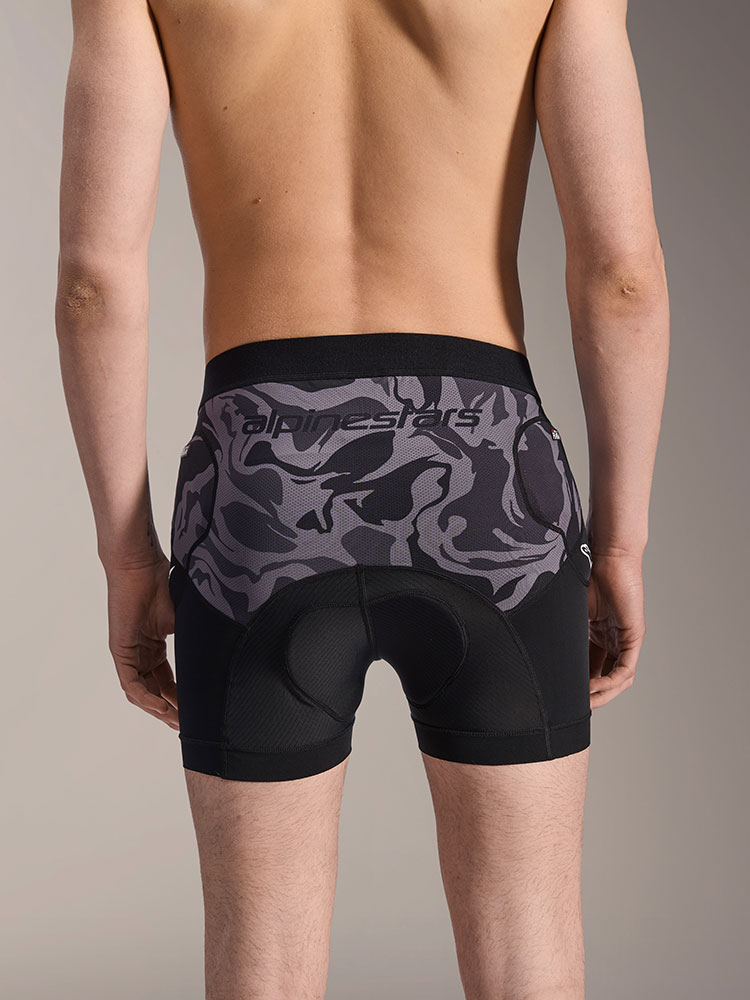 Alpinestars_1650925_Motion_Plasma_Protektorenhose (1).jpg