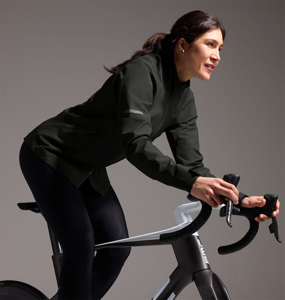 Gore_101193_Swiftride_Gore_Tex_Damen_Regenjacke (8).jpg