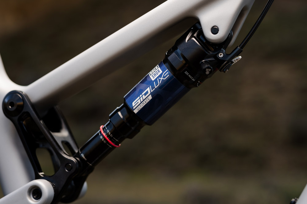 RockShox SIDLuxe Ultimate 3P Remote Standard Air Shocks | Bike