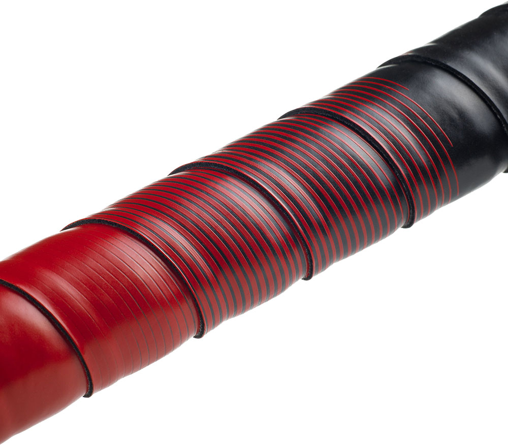 vento-microtex-tacky-black-red_2.jpg