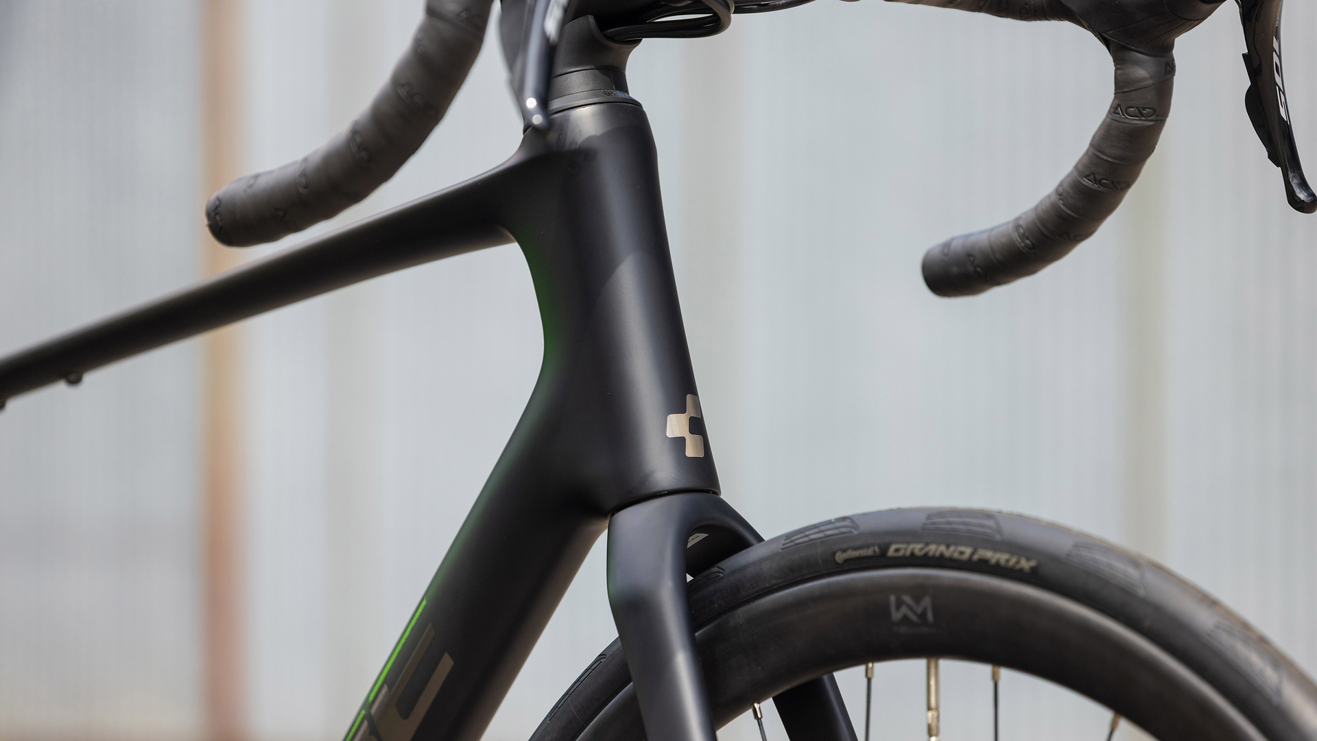 Attain C:62 Race carbon´n´coalchrome