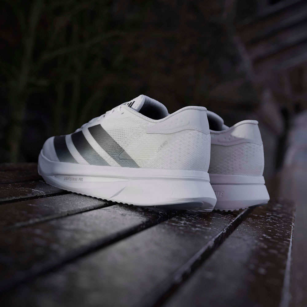 Adizero_Super_Light2_ftwwht_cblack_dshgry (10).jpg