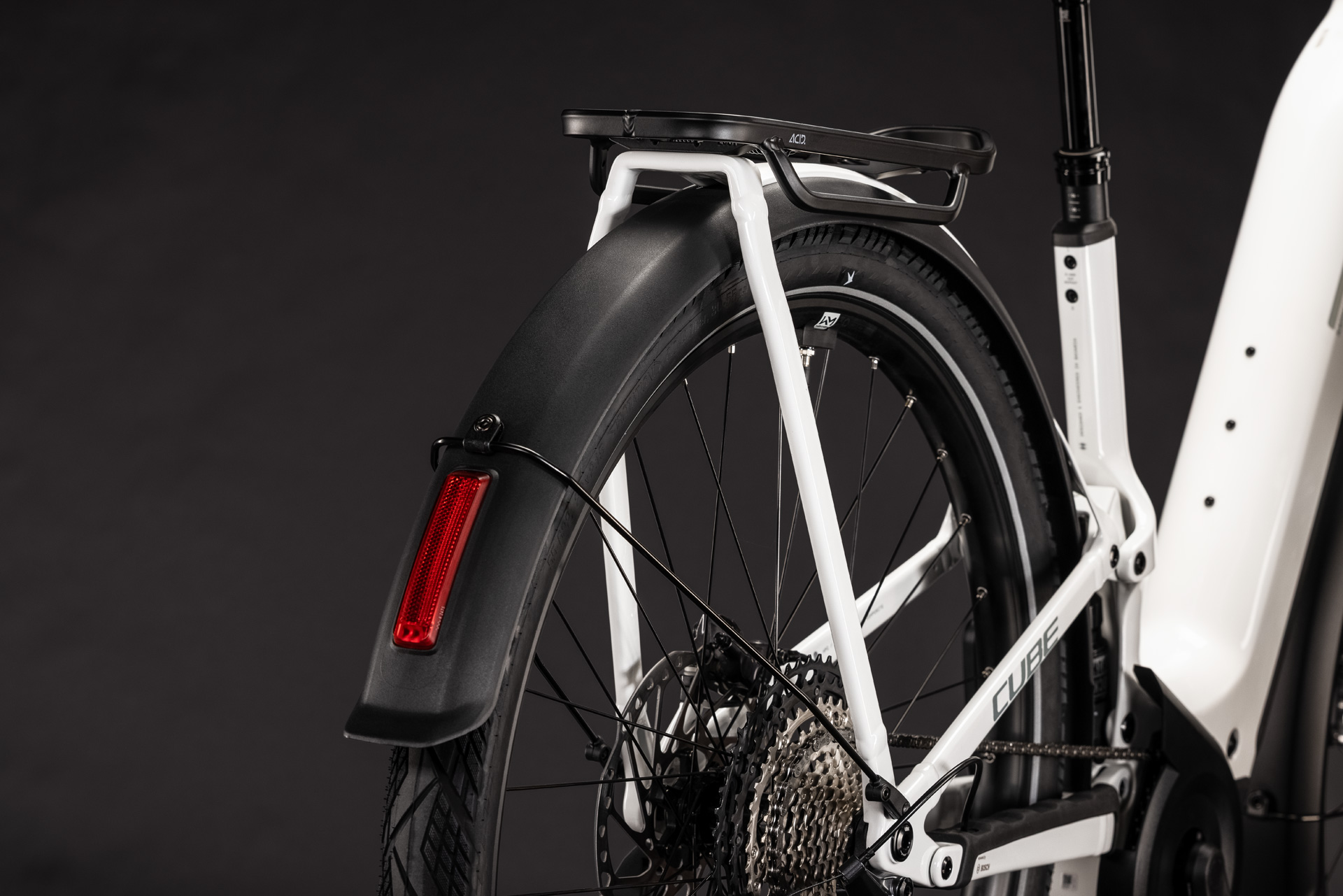 Kathmandu Hybrid ONE11 HPC SLX 800 metallicwhite´n´prizm Easy Entry