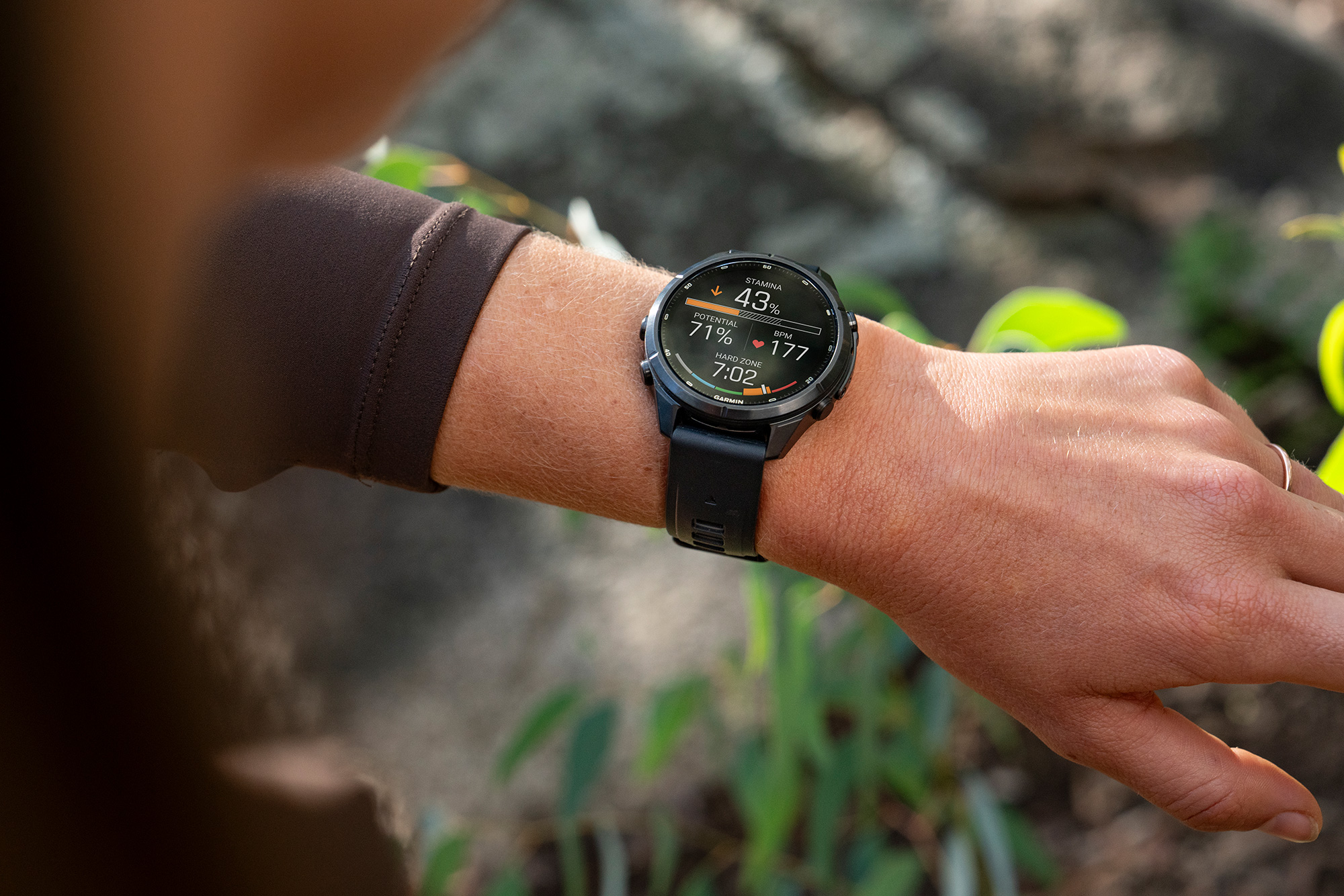 Fenix 9 Pro - inReach®, 43 mm AMOLED - GPS Multisport Smartwatch