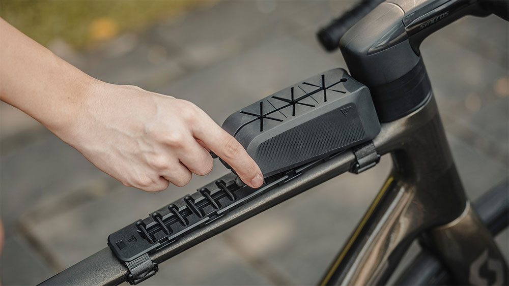 Topeak-FastFuel-Tri-Station-TFF-B01-(3).jpg