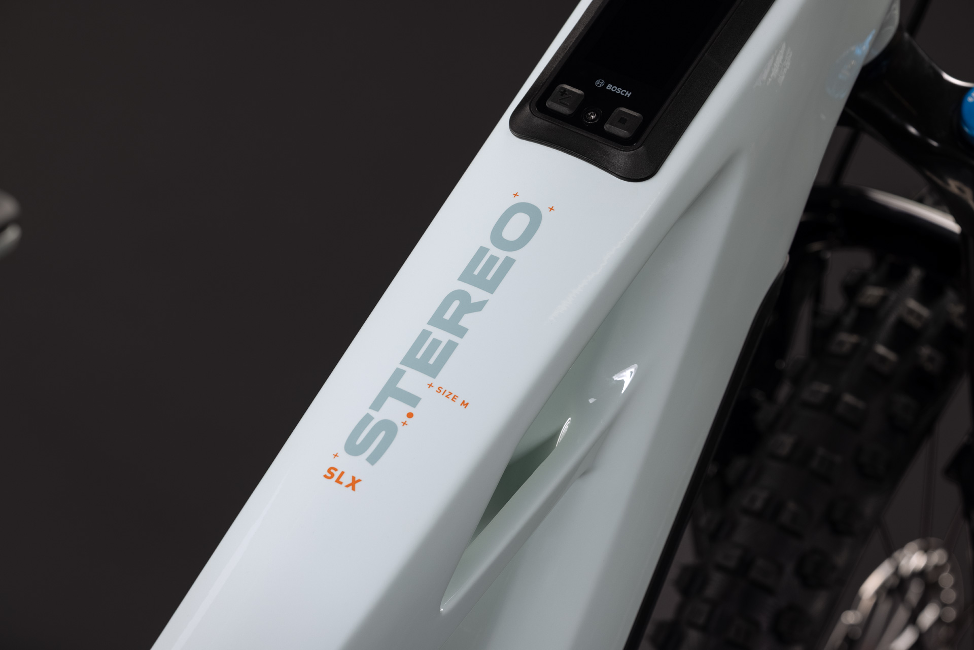Stereo Hybrid ONE77 HPC SLX 800 hintofmint´n´orange