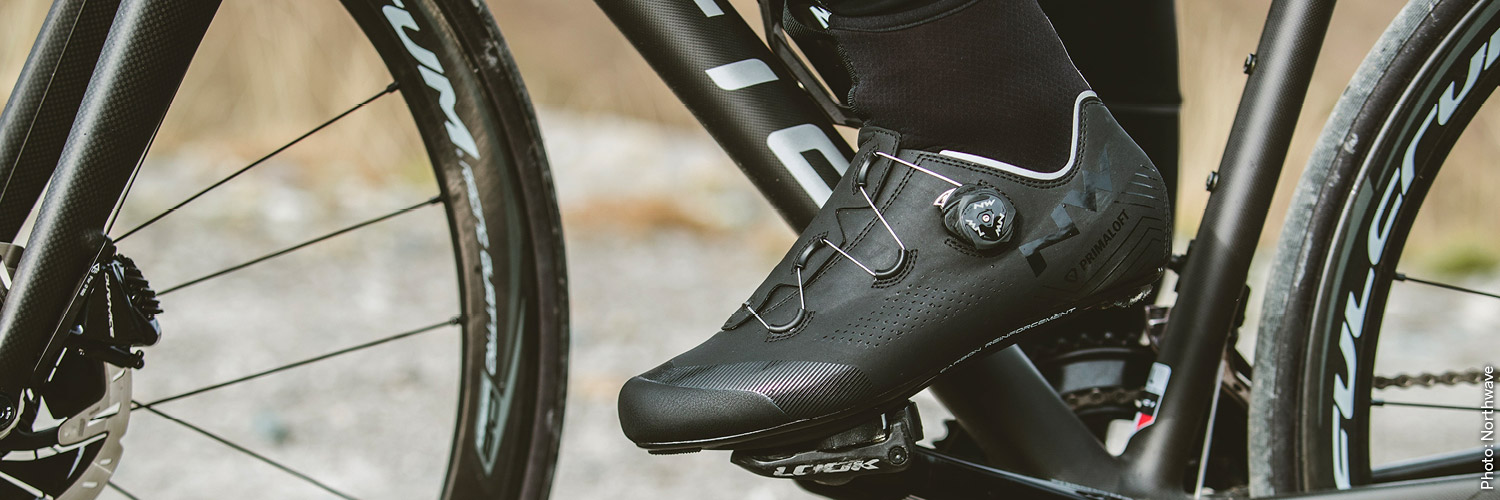 bekleidung_herren_schuhe_rennrad_winter.jpg