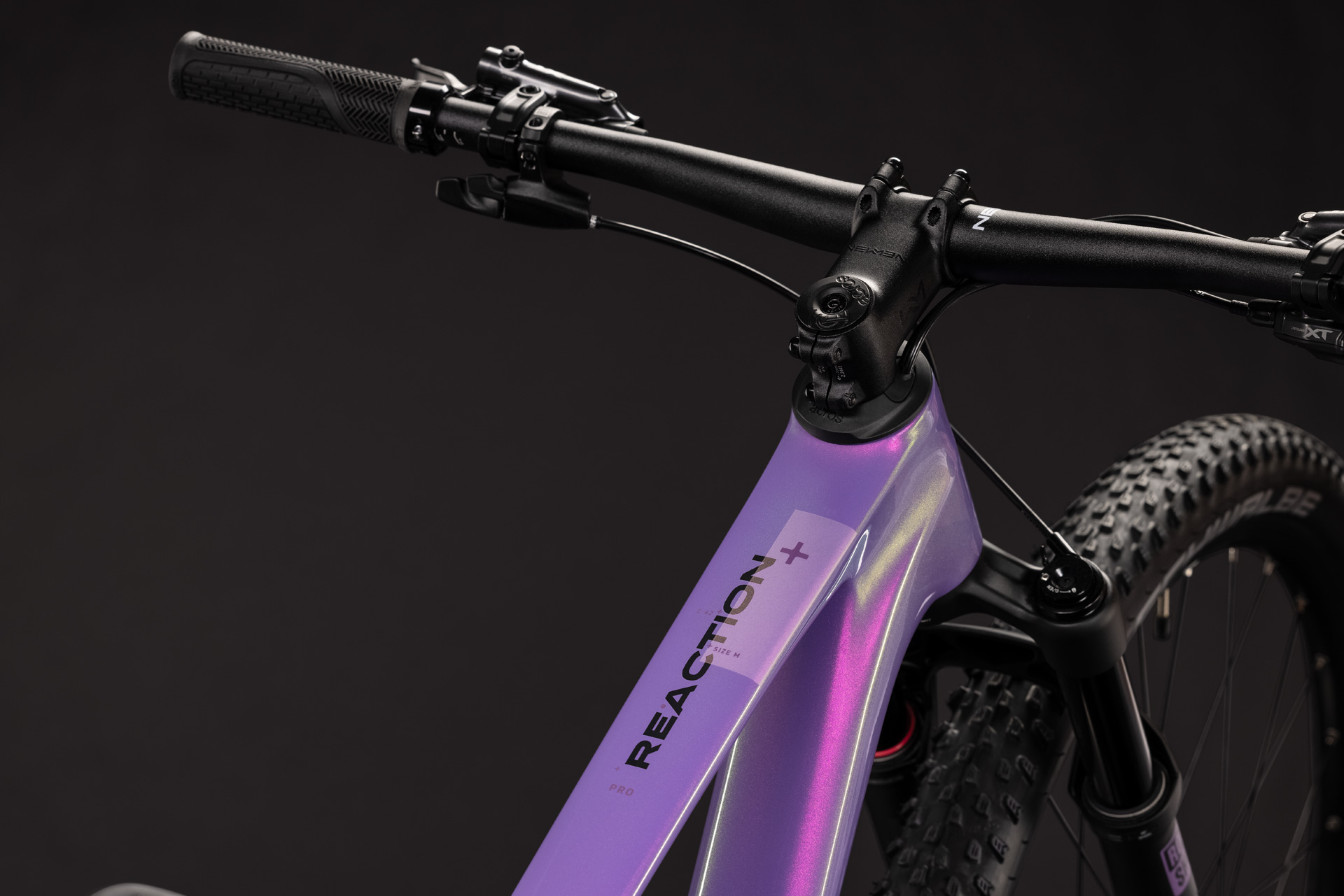Reaction C:62 Pro cosmicpurple´n´black