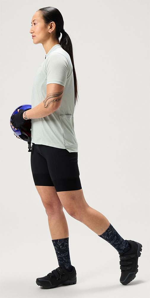 Endura_E6196BK_Loop_Waist_Damen_MTB_Shorts (4).jpg