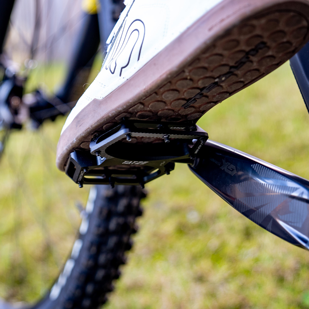 Tatze 9120106700183 20125485 CONTACT CNC MTB Plattformpedale Large  (17).jpg
