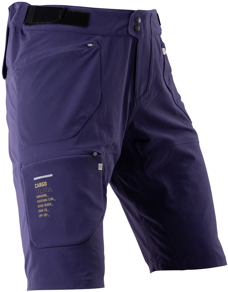 Leatt_Trail6_LE-SHO-2610_GalaxyBlue (1).jpg