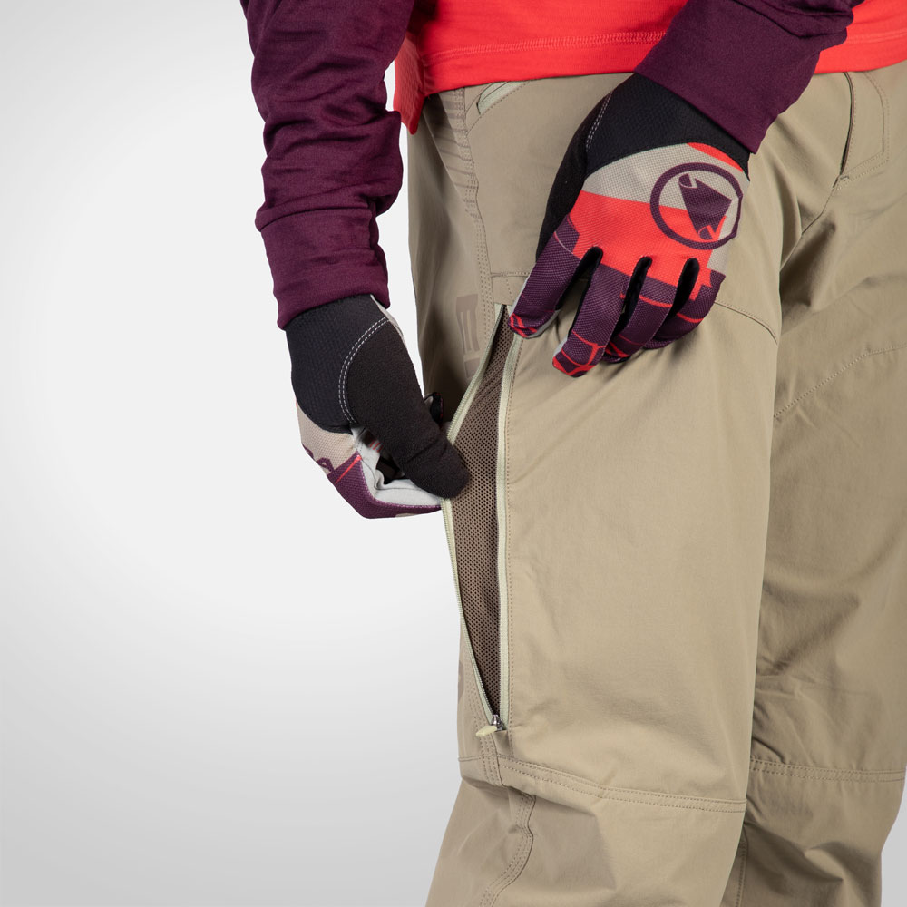 Endura_SingletrackII_R-E8110MU_MTBHose_ (4).jpg