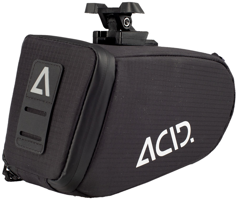 ACID-CLICK-93155.jpg