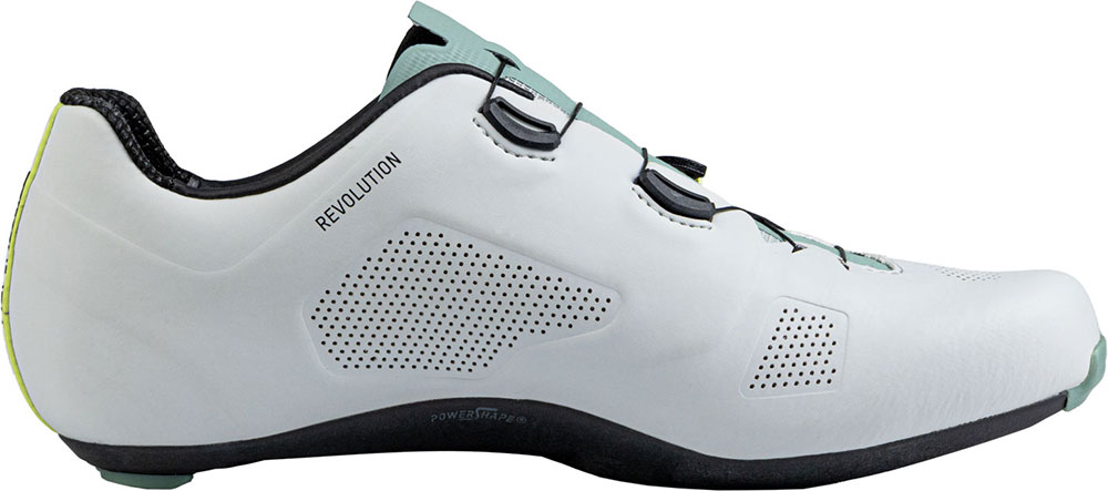 Northwave_80251040 _Revolution_Rennradschuhe (2).jpg