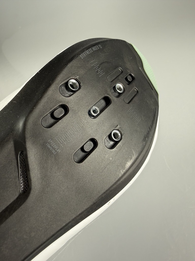 ARTICLES DE DEUXIÈME CHOIX / Revolution - Chaussures de vélo de course Blanc/Gris clair 44
