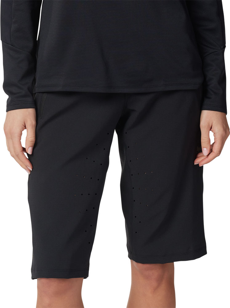 Fox_Defend_32189_001_DamenMTBShorts_ (3).jpg