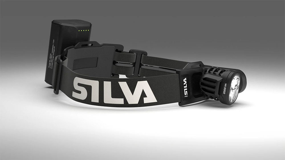 Silva-Free-2000-M-38224-(16).jpg