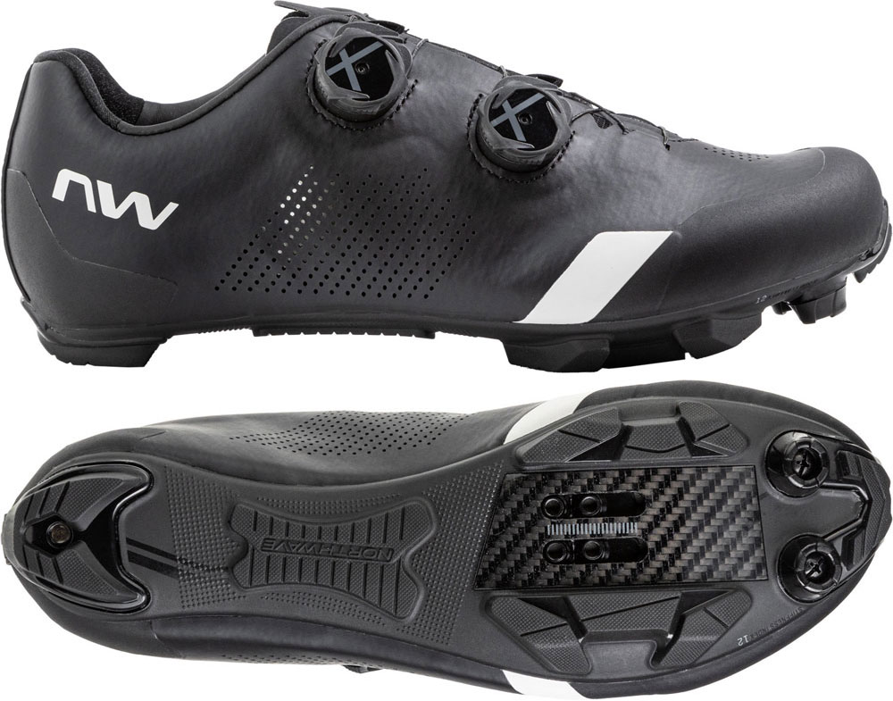Northwave_Striker_80262077_120_ (1).jpg