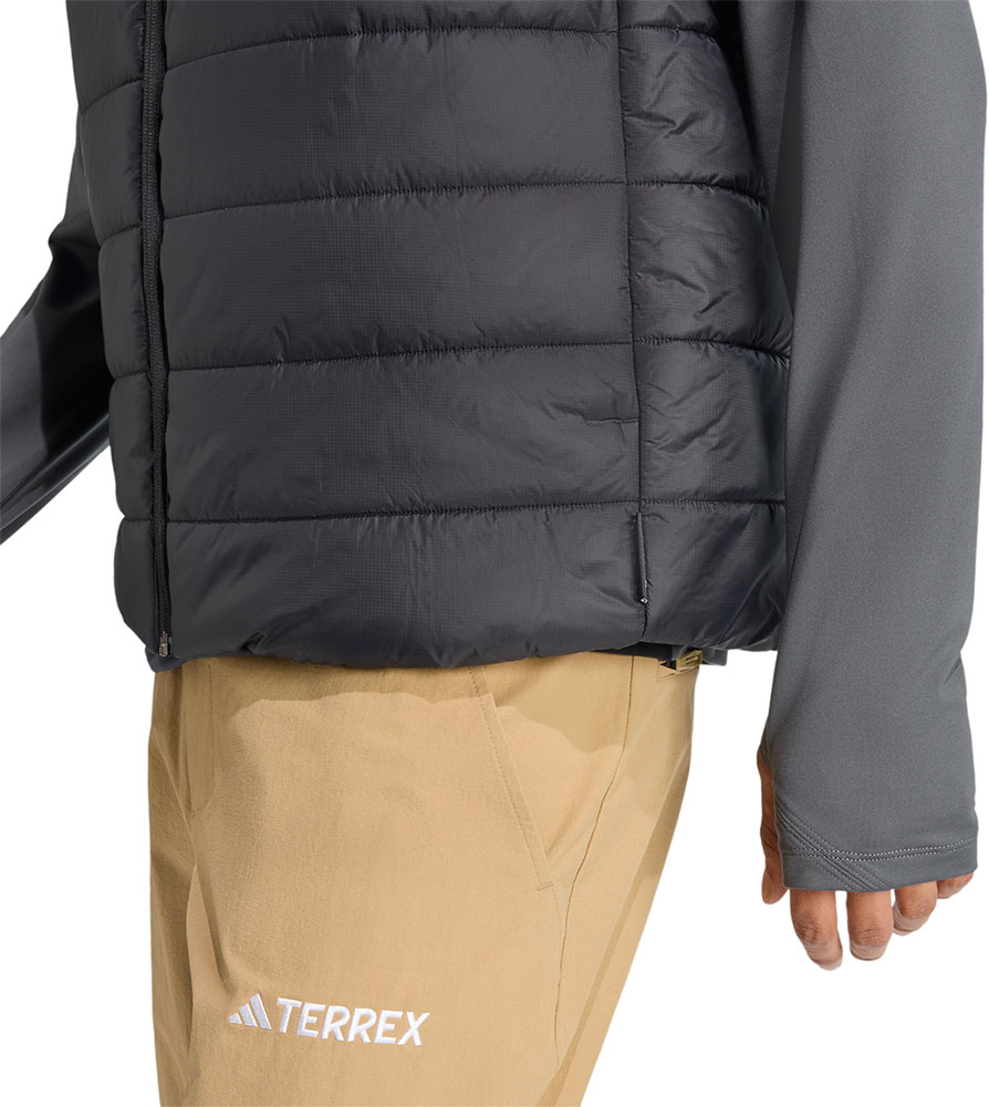 Adidas_KA9740_Terrex_Multi_Essentials_Climawarm_Weste (1).jpg