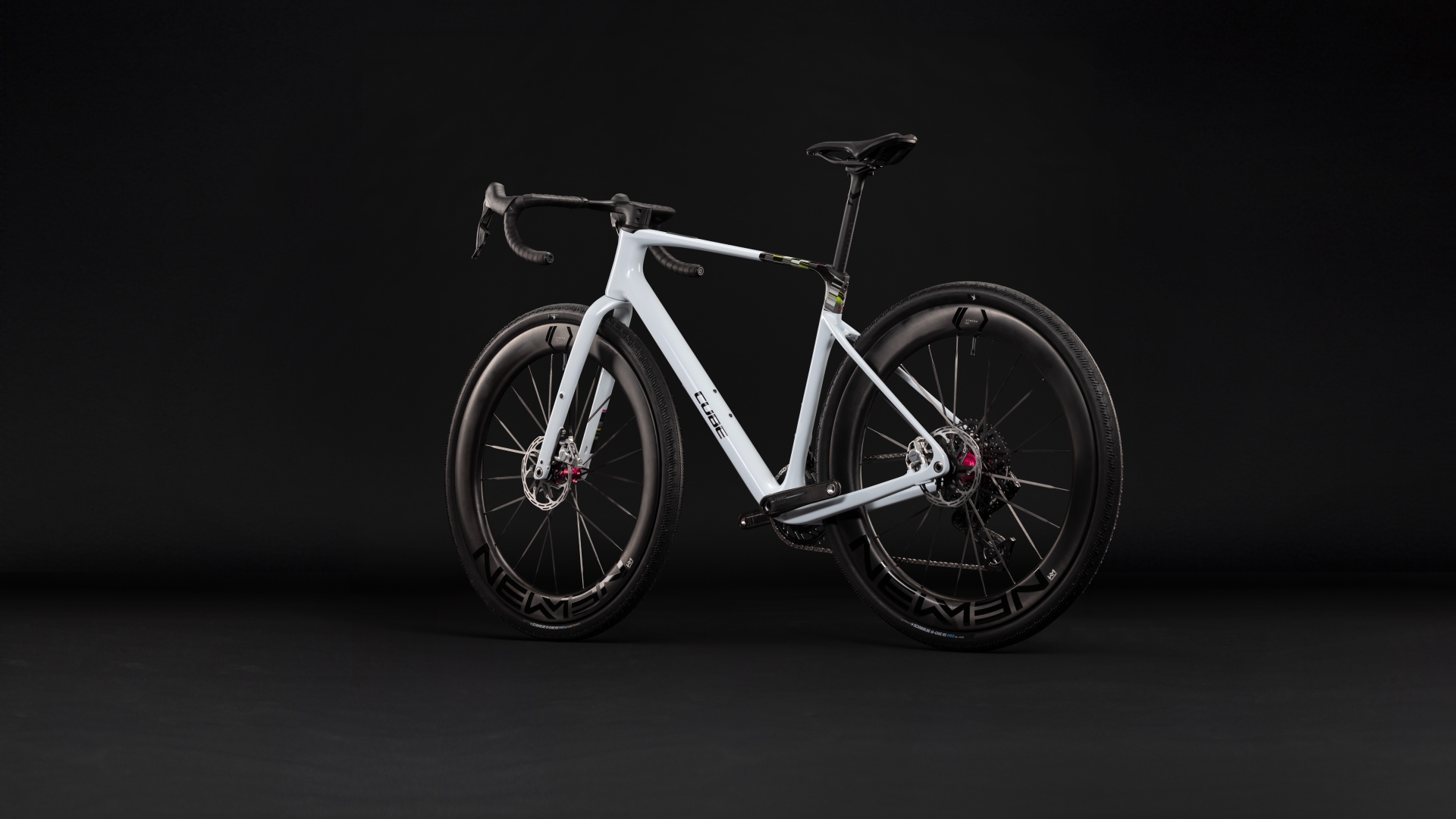 Nuroad C:62 SLT glacier´n´magenta