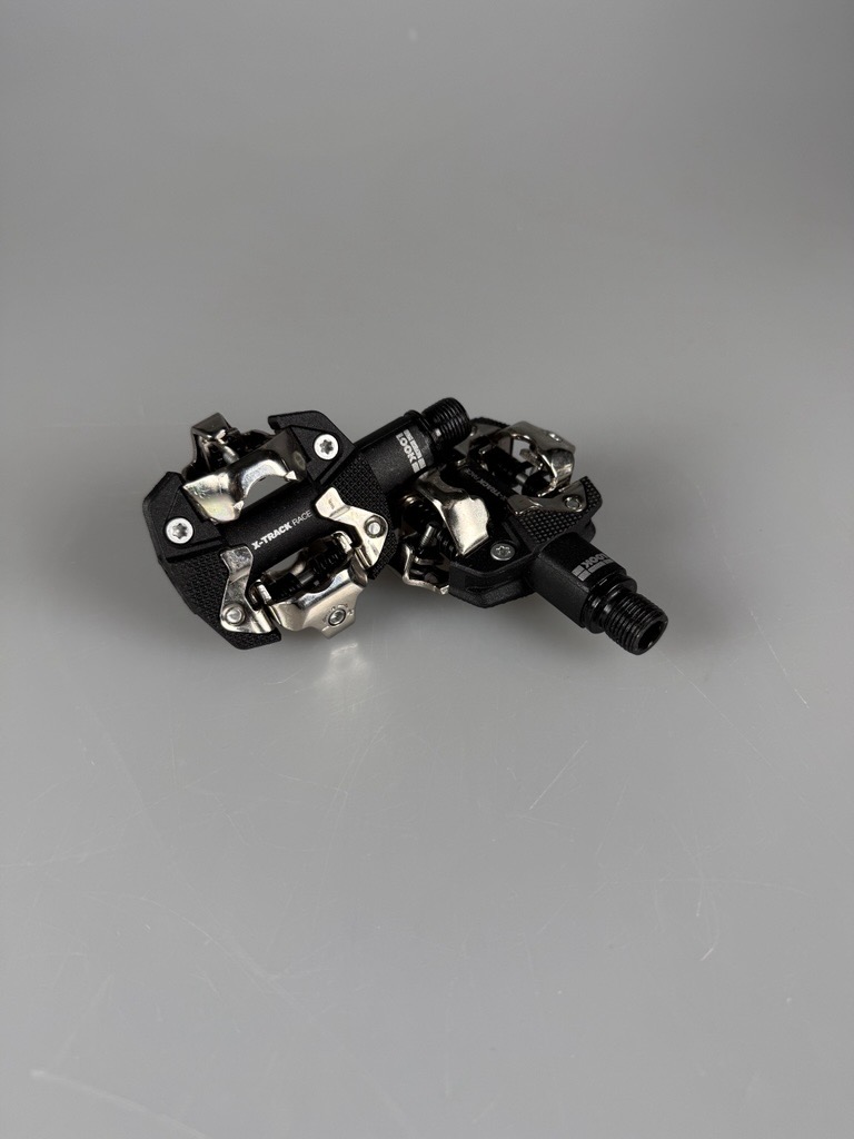 SECOND-HAND / X-Track Race Pedals