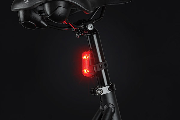 93958895_AXA-Dwn-Rear-R_5.jpg