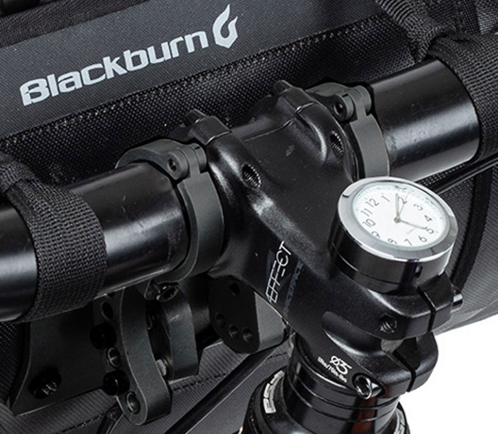 Blackburn-OUTPOST-Elite-Handlebar-Roll-3510-651_06.jpg