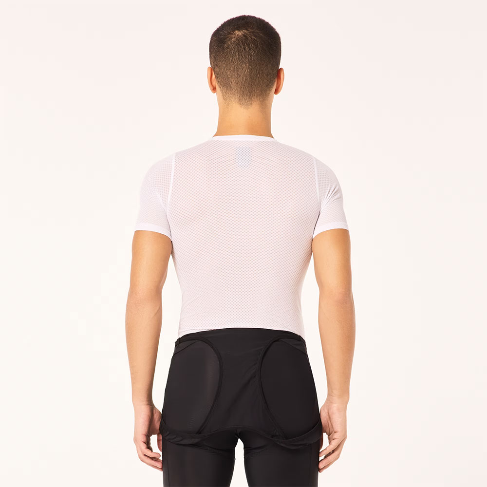 Oakley_Endurance-Base-layer_FOA405477 100_ (4).jpg