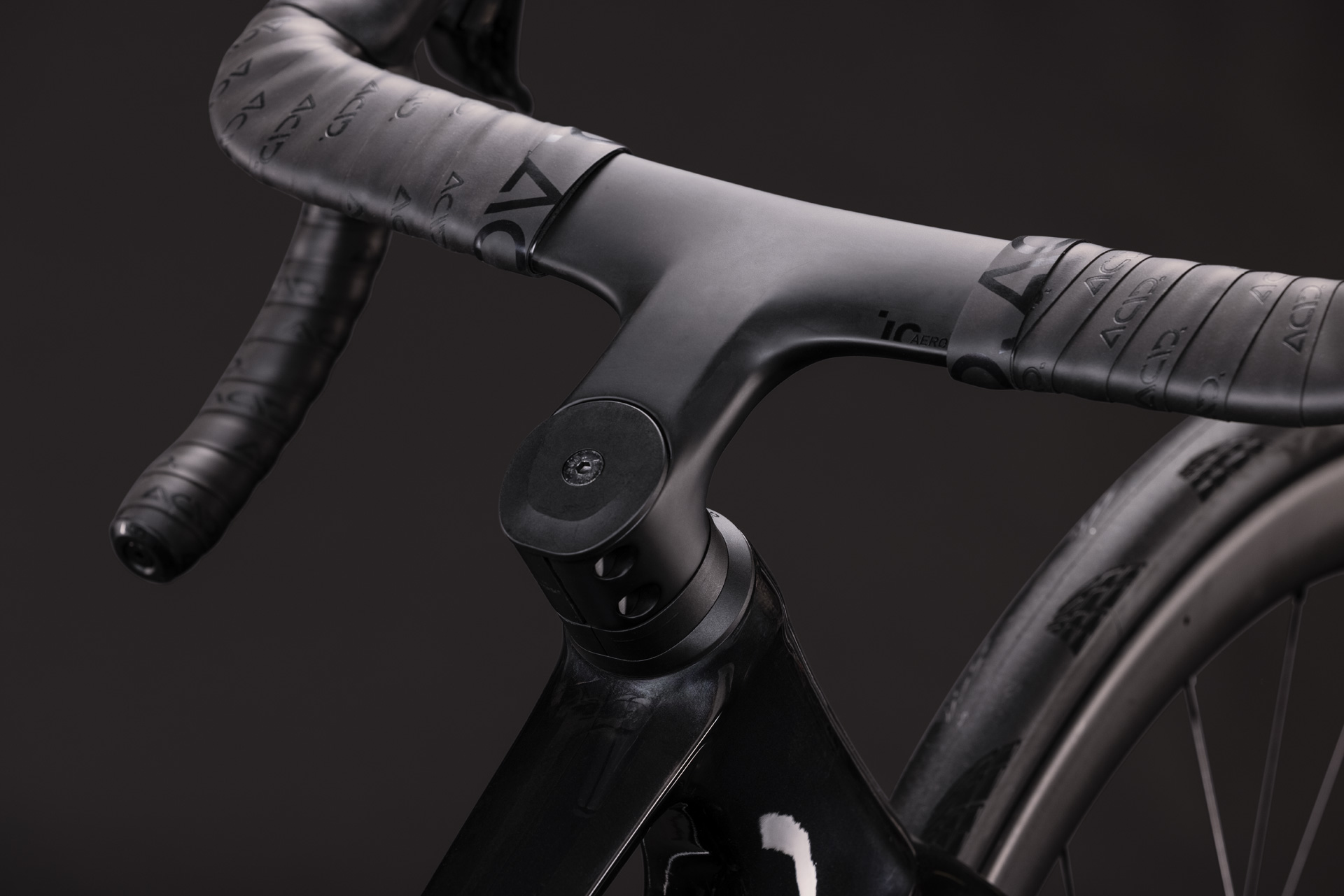 Litening AIR C:68X Race blackpearl´n´black