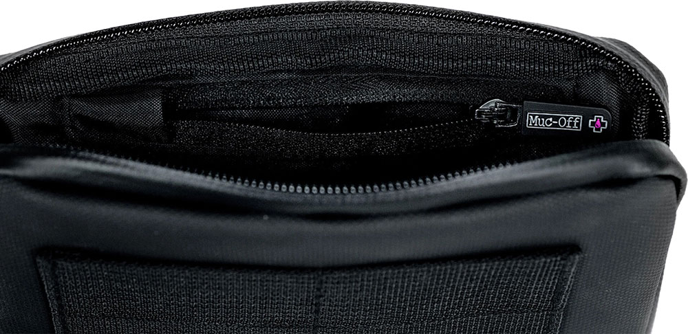 Muc-Off-Rainproof-Essentials-Case-(3).jpg