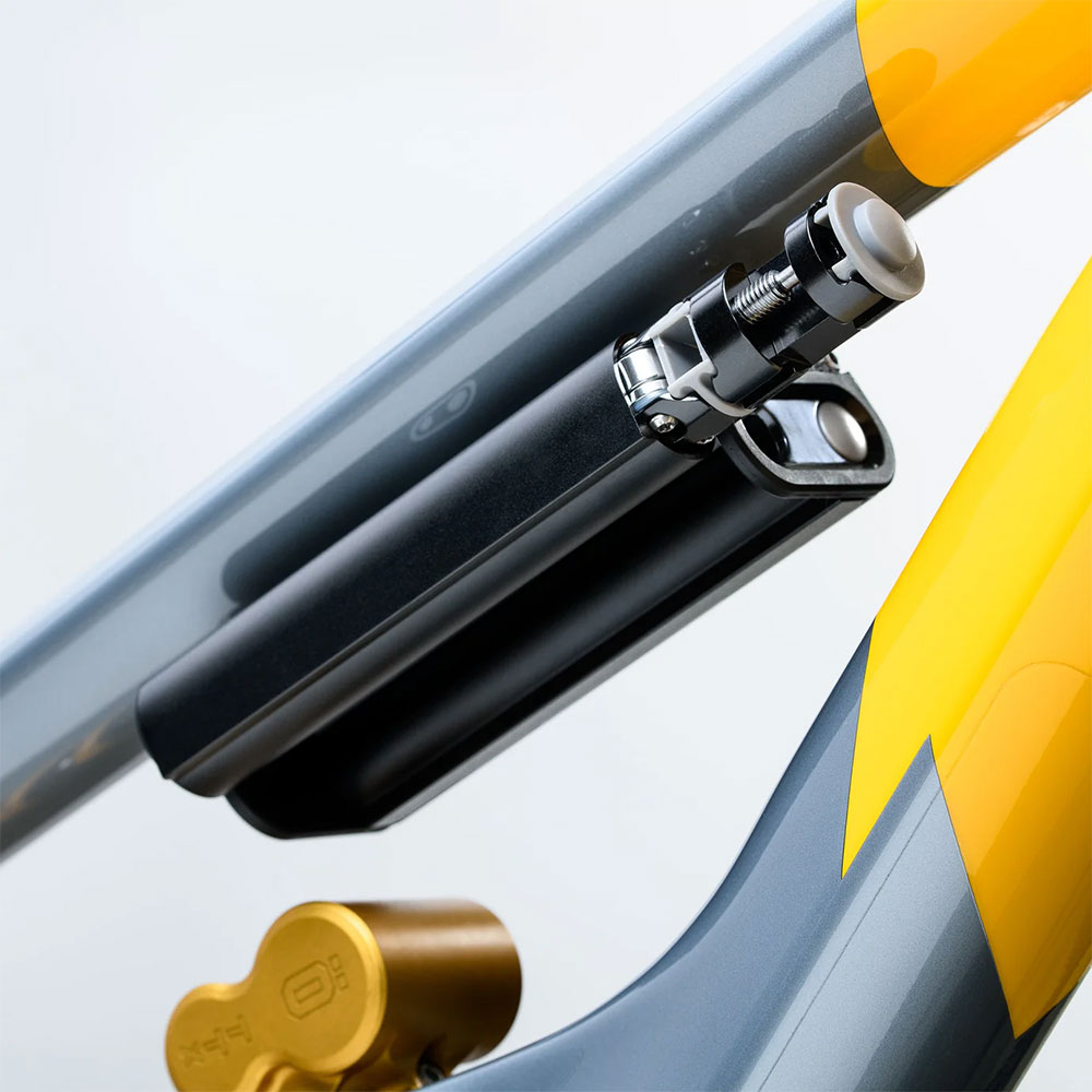 TT17-Capra-on-Bike-three-quarter_1380x.jpg