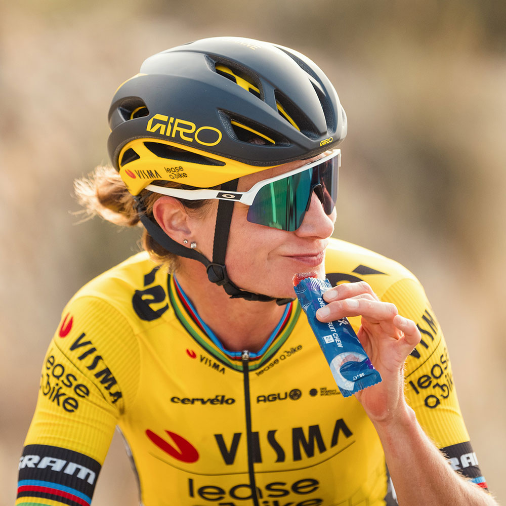 Fruit_Chew_Cassis_team_Marianne_Vos.jpg