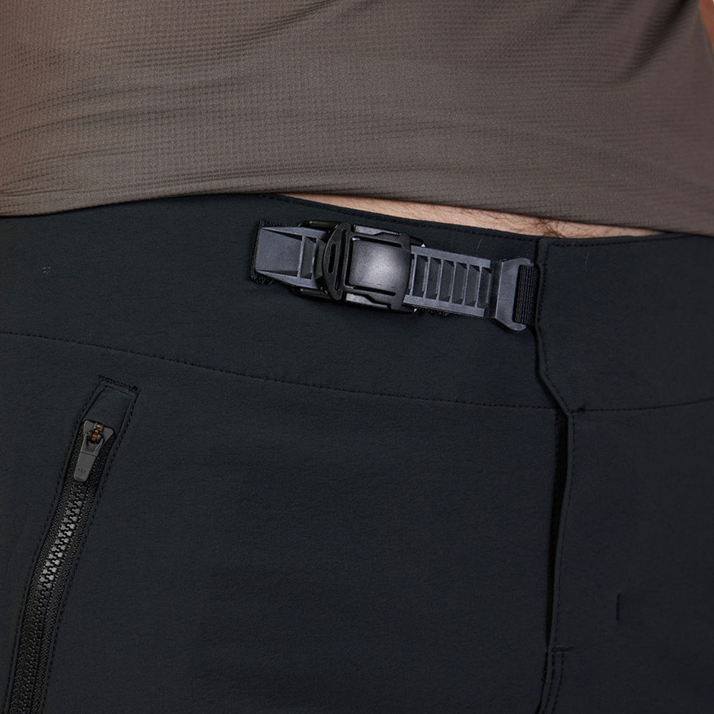 Fox_33758_001_Flexair_MTB_Shorts_mit_Innenhose (4).jpg